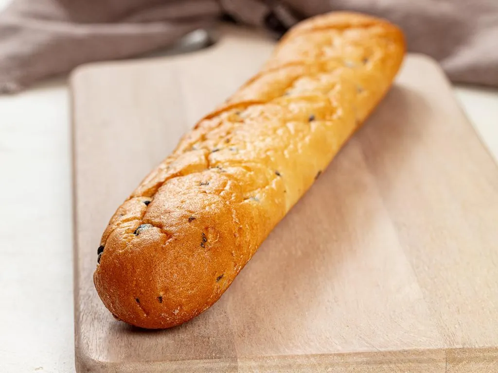 [BR10] Baguette (Olive) - Gluten Free