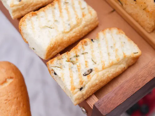 Focaccia Slices with avo dip (GF)