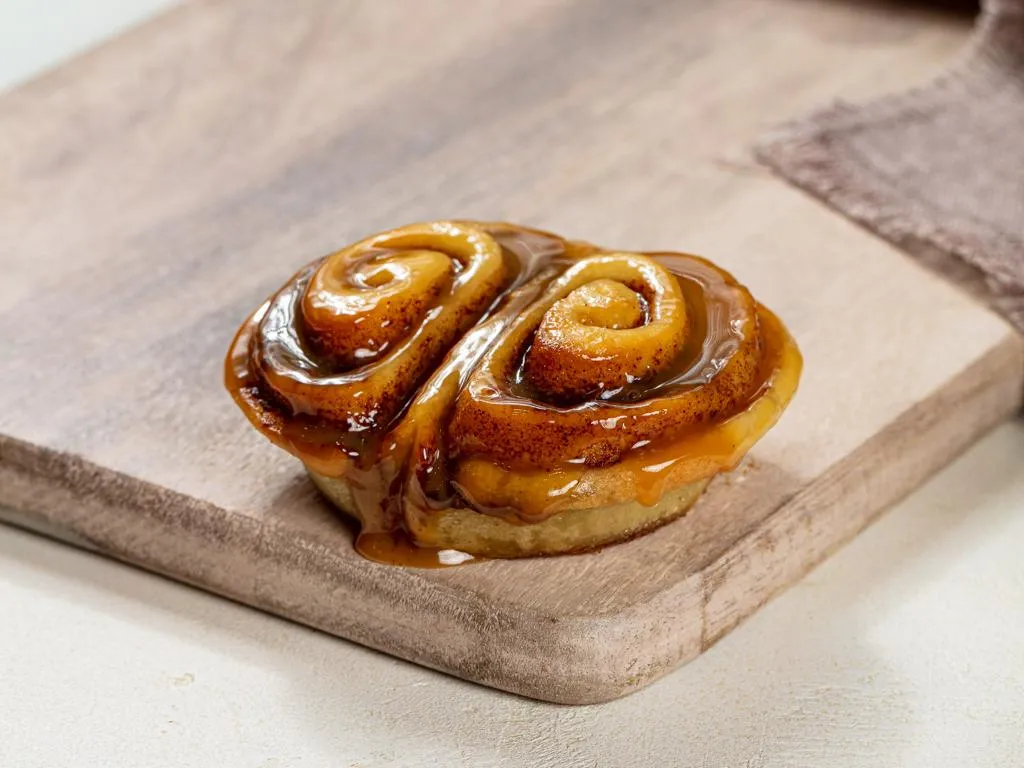 [DE05] Cinnamon Roll - Gluten Free