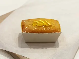 [DE10] Orange Cake (1 PC) - Gluten Free